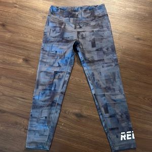 Reebok cropped leggings